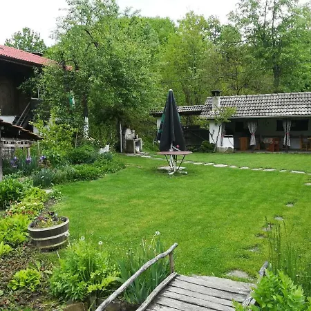 Вила Маришница Pensiune Aprilți